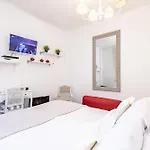 Dolce Casa Di Sve Vicino La Stazione Free Parking 公寓 热那亚