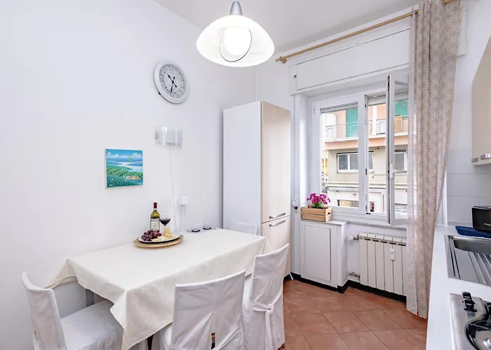 Dolce Casa Di Sve Vicino La Stazione Free Parking Lejlighed *