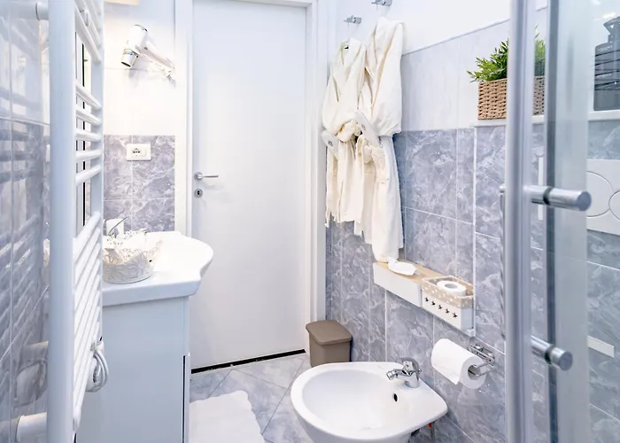 Dolce Casa Di Sve Vicino La Stazione Free Parking Apartament Genua