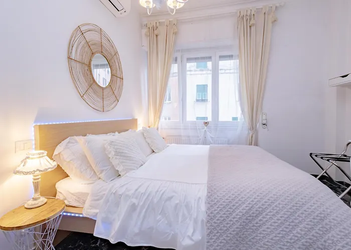 Apartament Dolce Casa Di Sve Vicino La Stazione Free Parking Genua